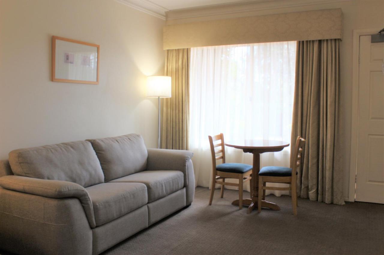 Carlyle Suites & Apartments Wagga Wagga Exteriör bild
