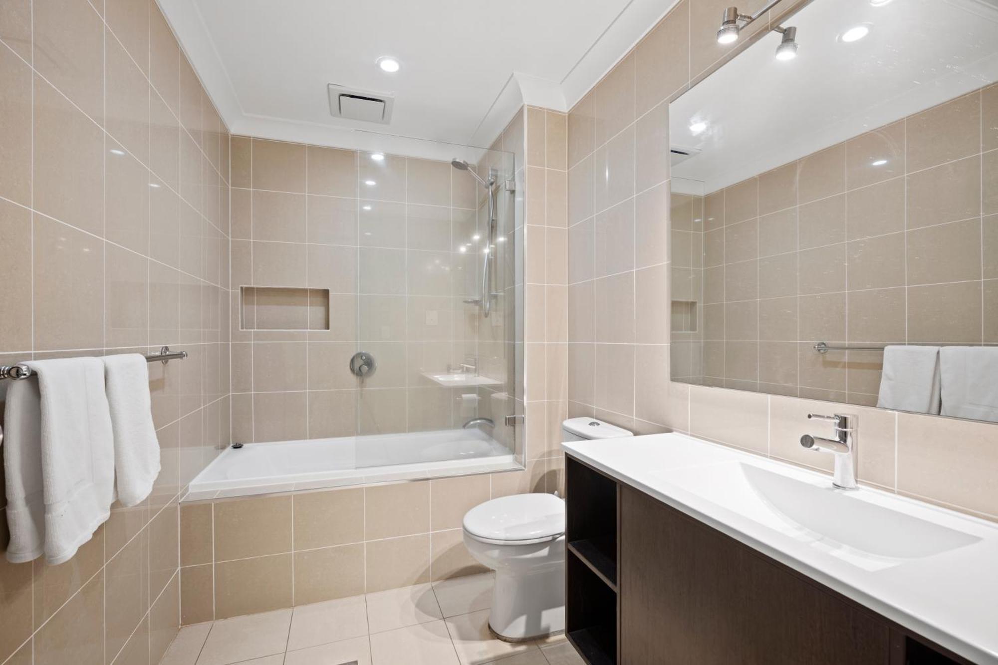 Carlyle Suites & Apartments Wagga Wagga Exteriör bild